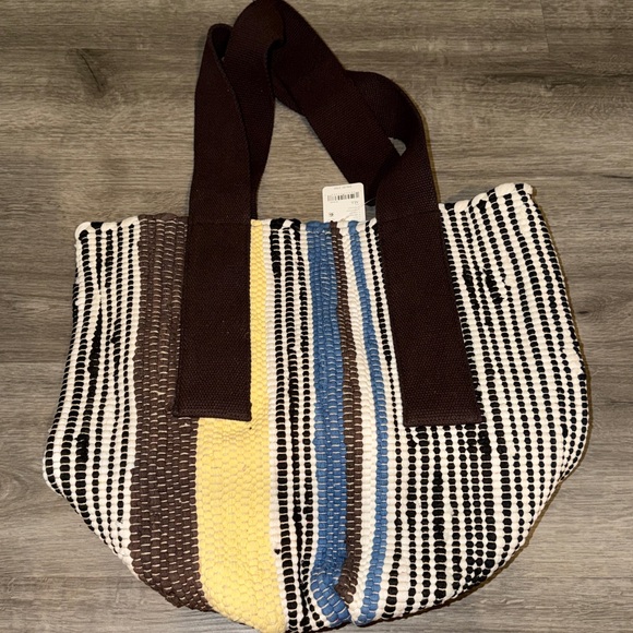 free people Driftwood Rug Tote Bag - Picture 9 of 13